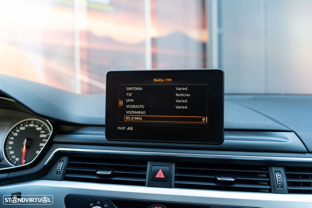 Audi A4 Avant 2.0 TDI S tronic sport - 14