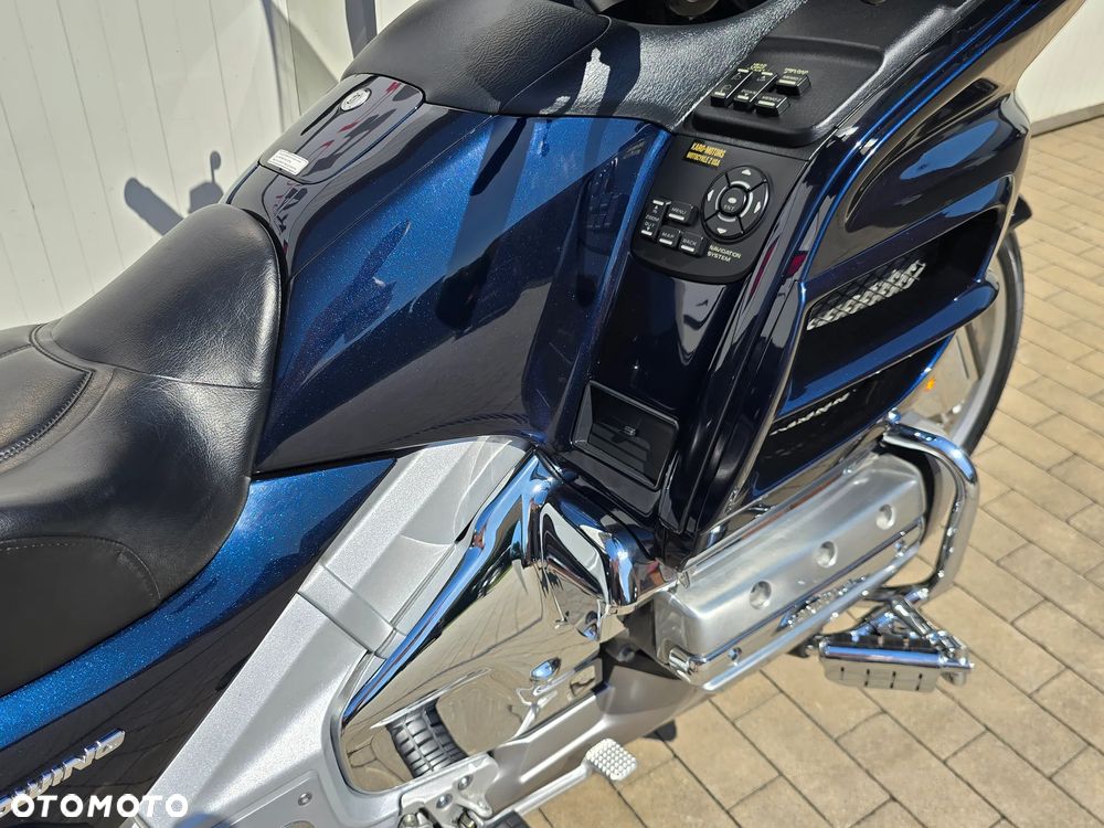 Honda GL - 9