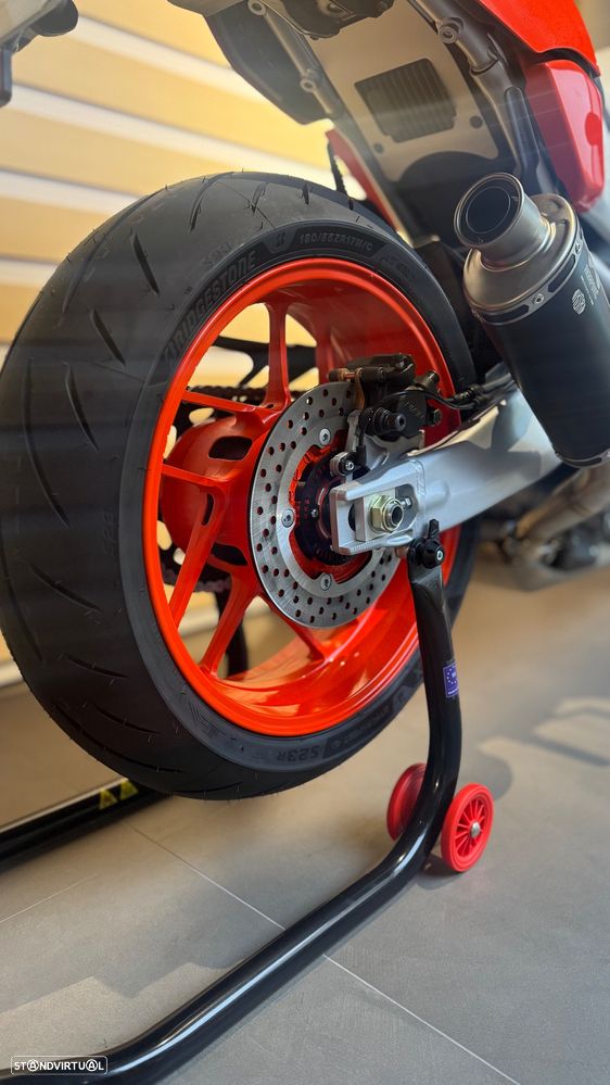 Yamaha XSR 900 GP AKRAPOVIC - 7