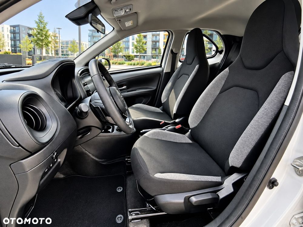 Toyota Aygo X 1.0 VVT-i Comfort CVT - 5