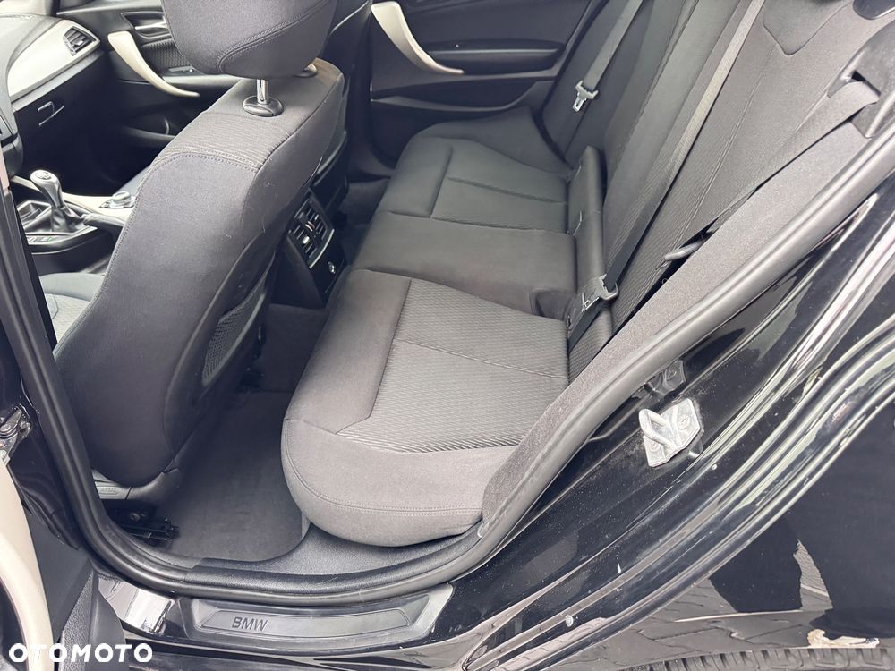 BMW Seria 1 118i Advantage - 15