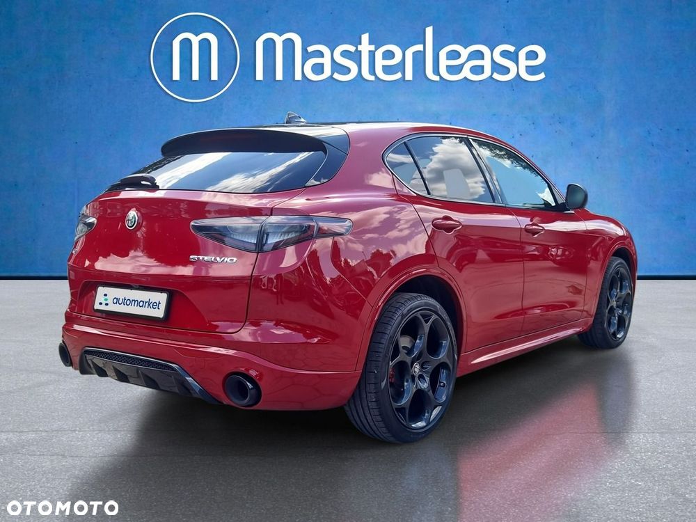 Alfa Romeo Stelvio - 6