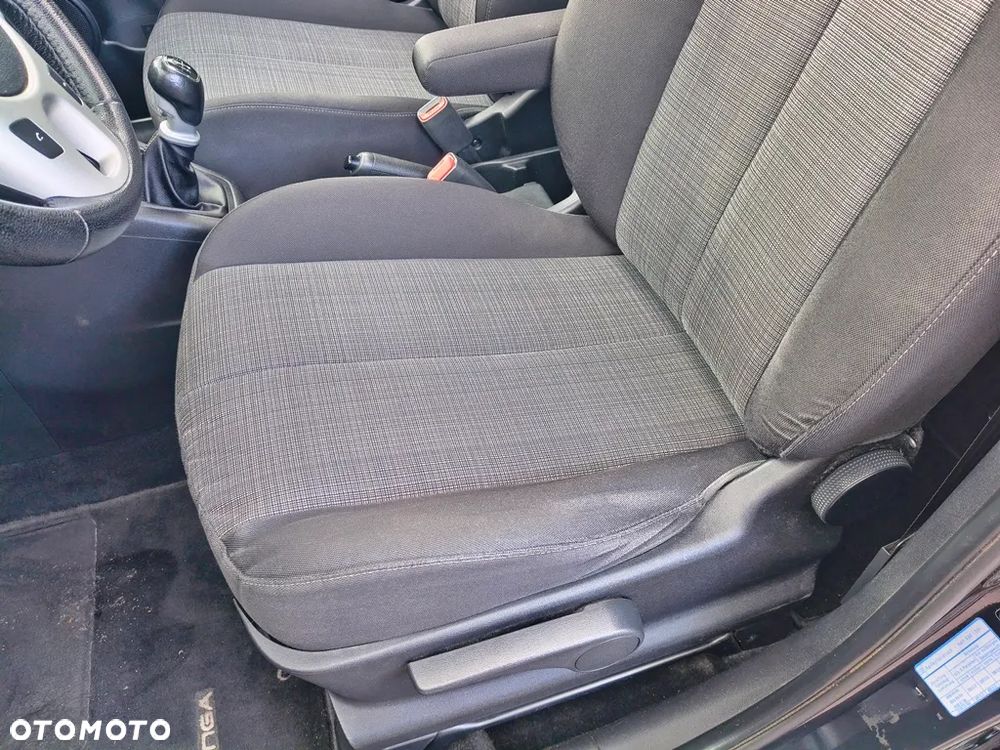 Kia Venga 1.6 CVVT Spirit - 19