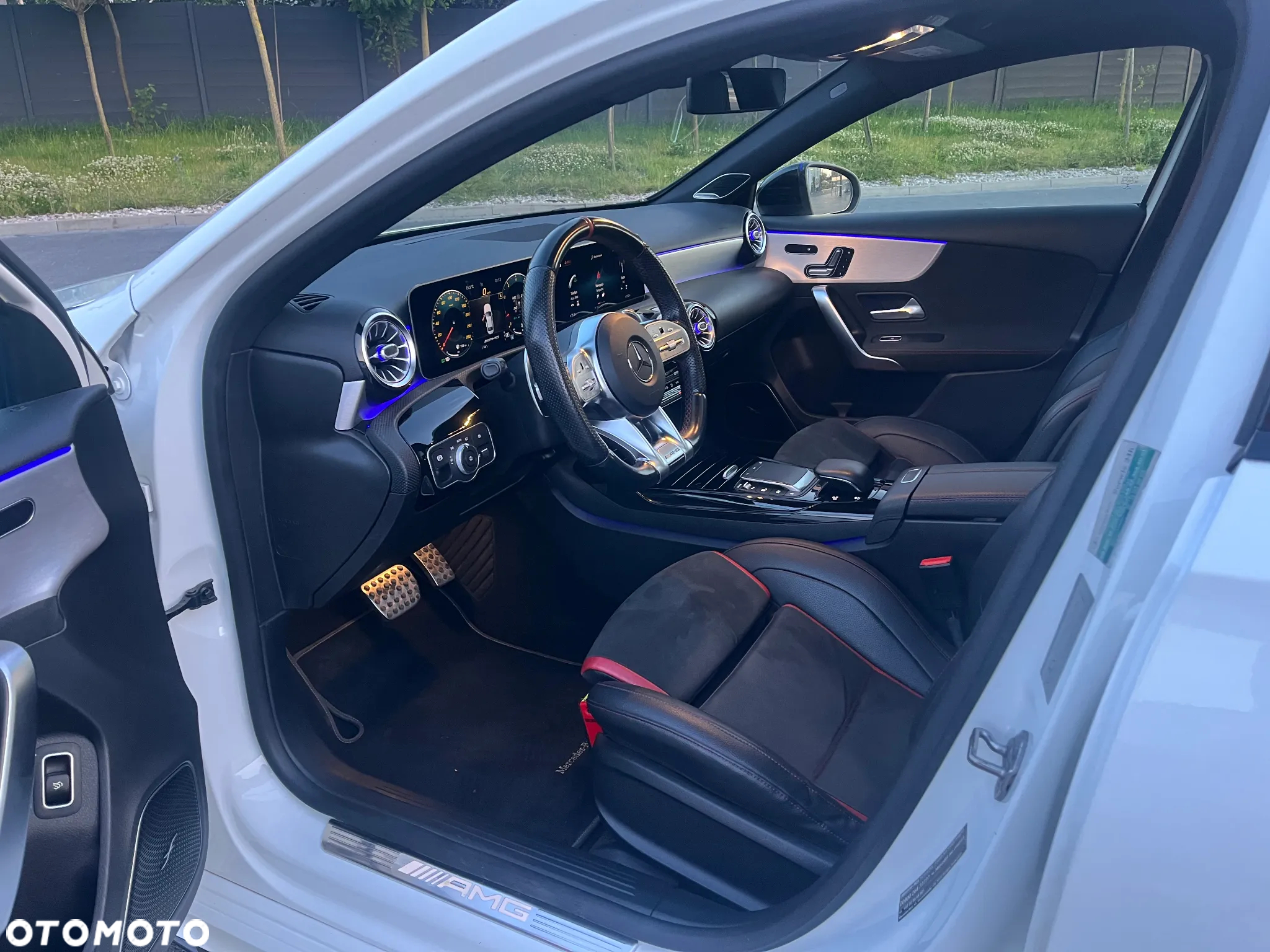 Mercedes-Benz Klasa A 35 AMG 4-Matic 7G-DCT - 25