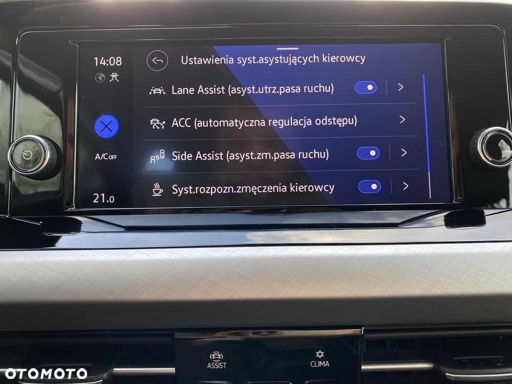 Volkswagen Golf VIII 2.0 TDI Life DSG - 23