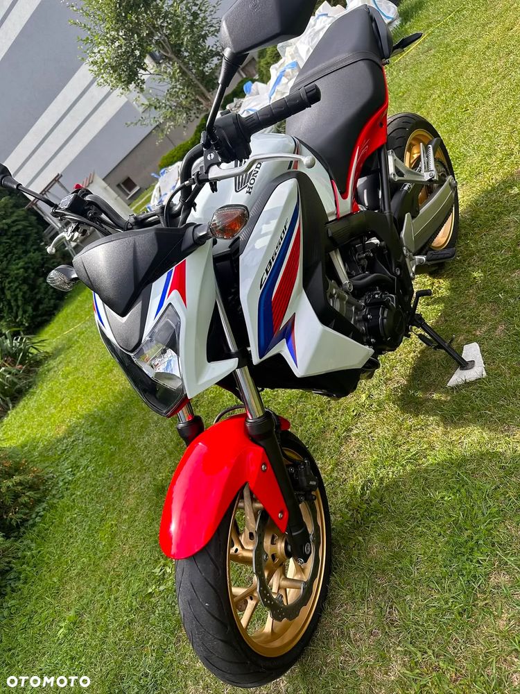 Honda CB - 8