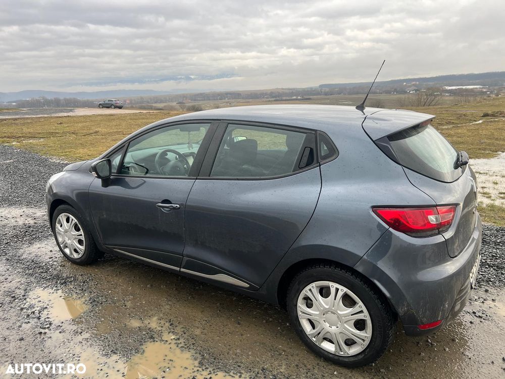 Renault Clio TCe Life - 10