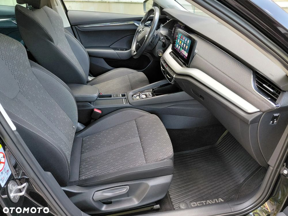 Skoda Octavia 2.0 TSI 4x4 Style DSG - 28