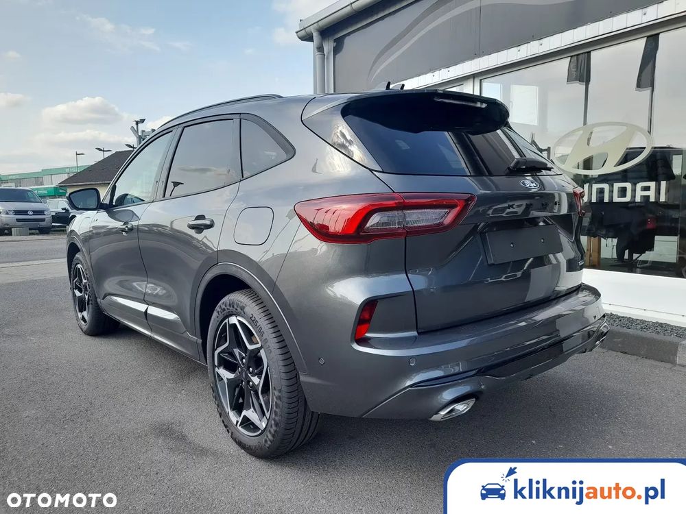 Ford Kuga - 2