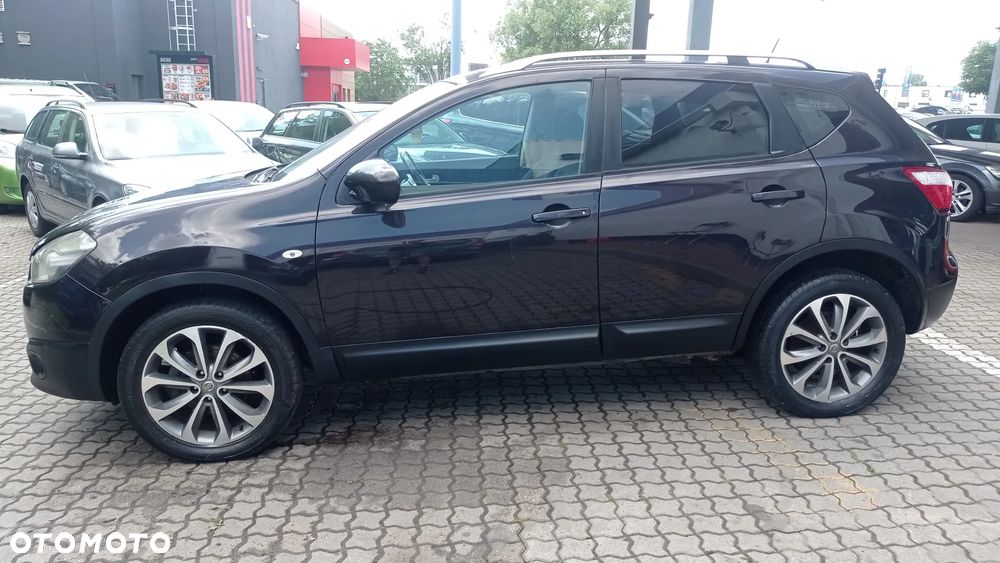 Nissan Qashqai 2.0 dCi DPF tekna - 7
