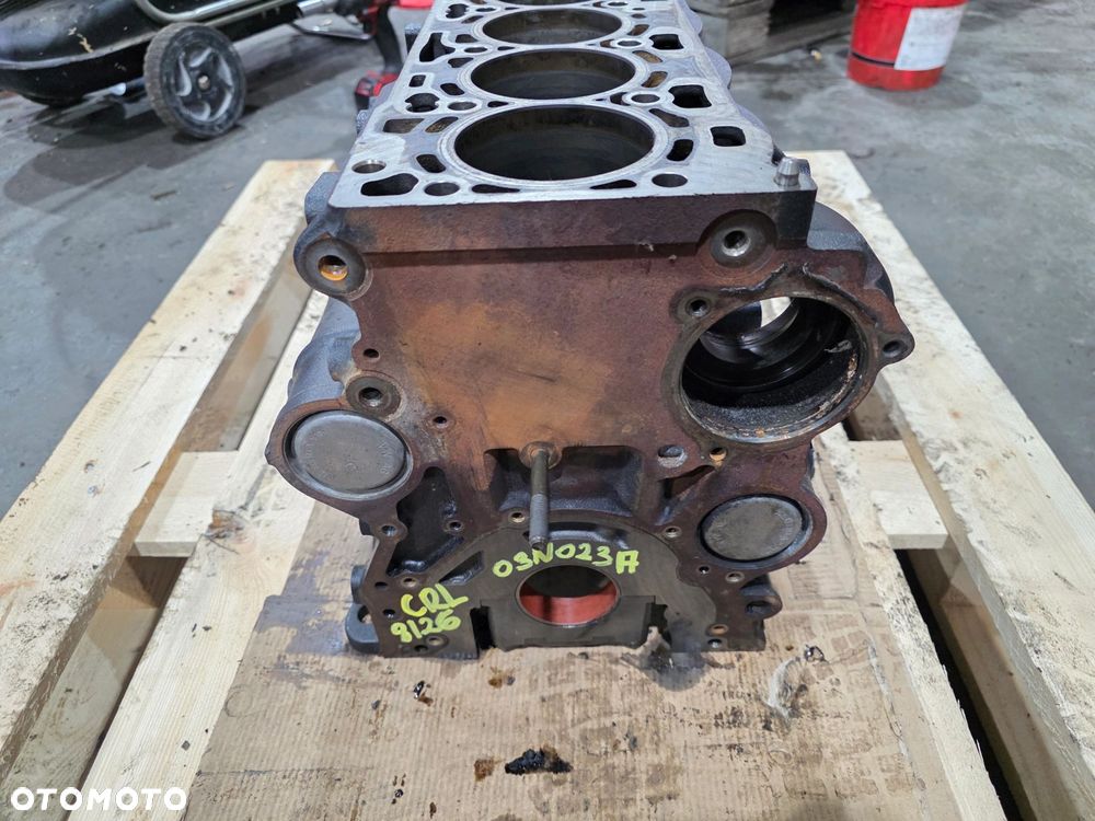 BLOK SILNIKA AUDI VOLKSWAGEN SEAT SKODA 2.0 TDI CRL 03N023A 8/26 - 5
