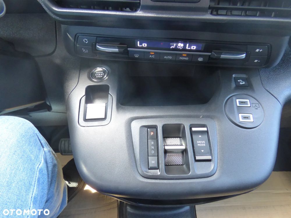 Peugeot PARTNER AUTOMAT DIESEL BLUEHDI 130 KM S&S EAT8 - 20