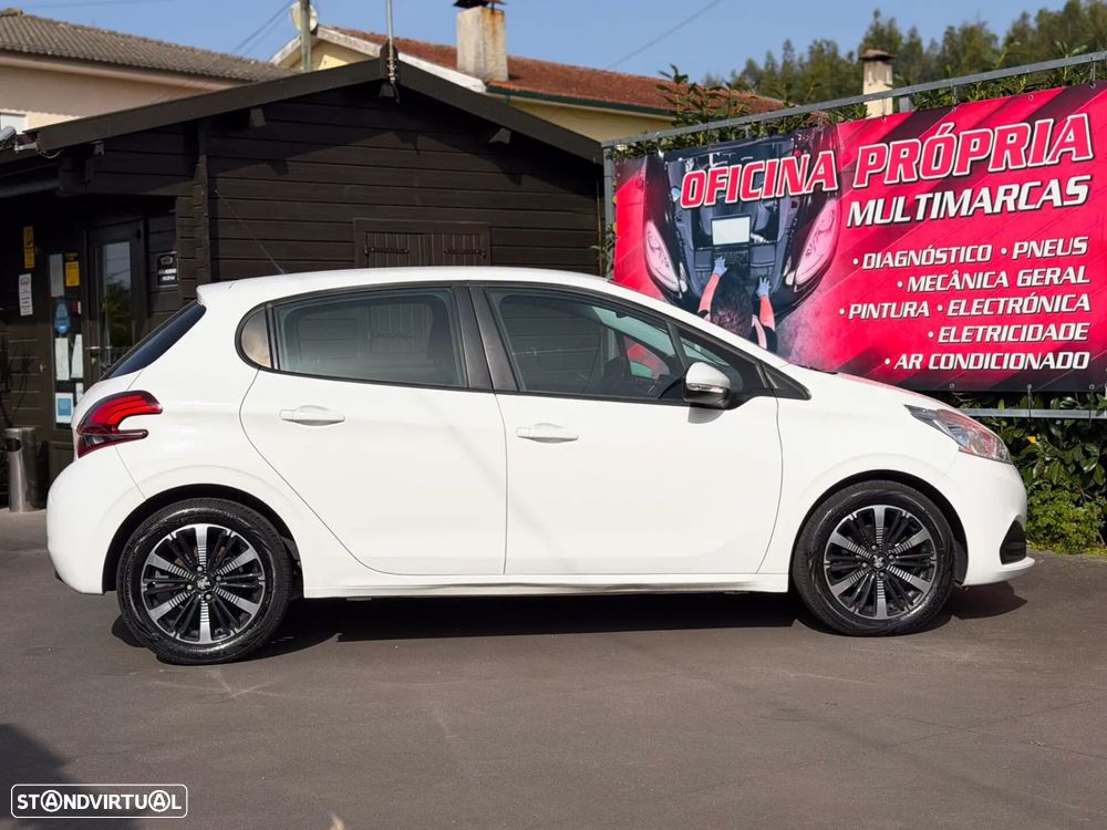 Peugeot 208 1.6 BlueHDi Access - 11