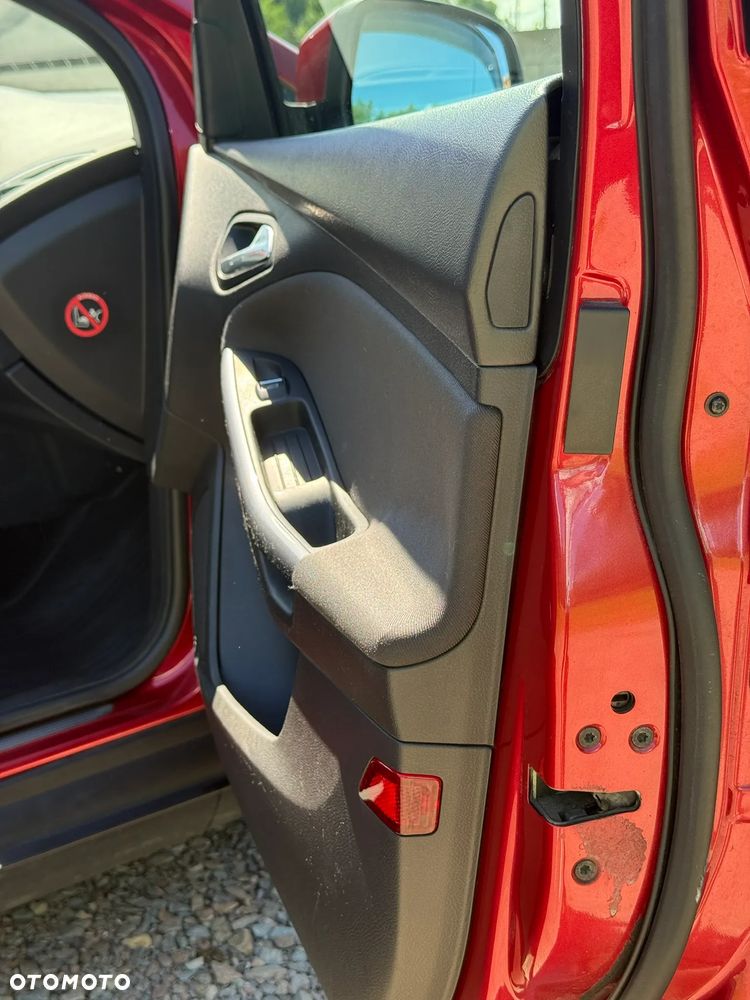 Ford Focus 1.6 EcoBoost Edition - 20