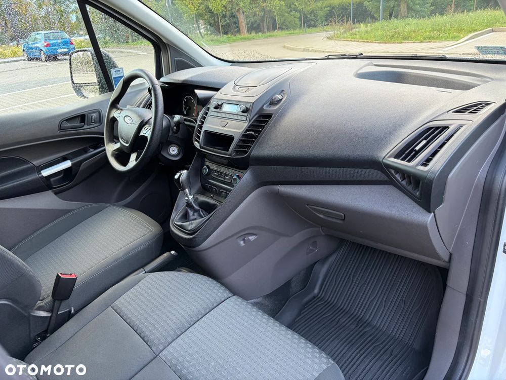 Ford Transit Connect - 11