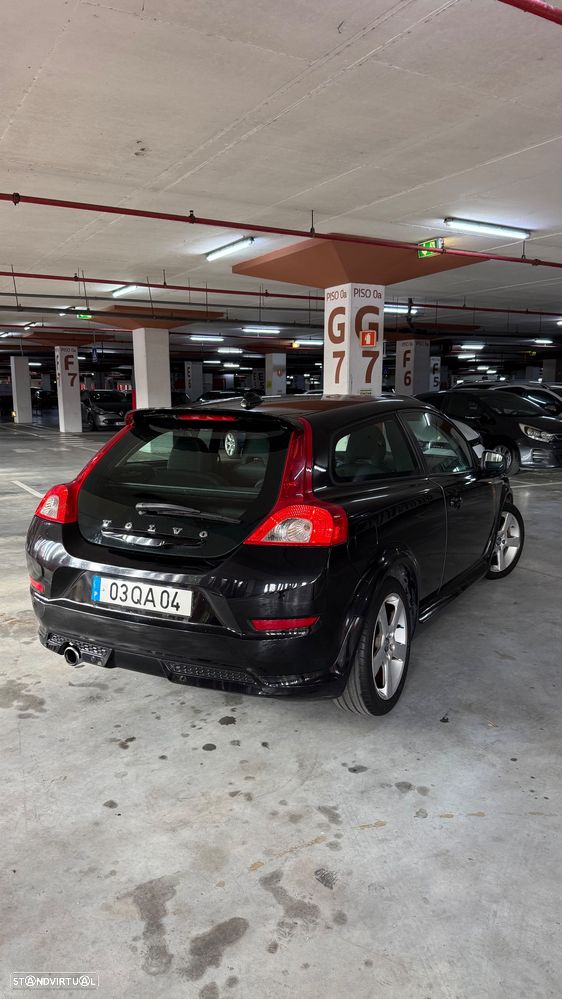 Volvo C30 1.6 D2 R-Design Start/Stop — fotografia 6