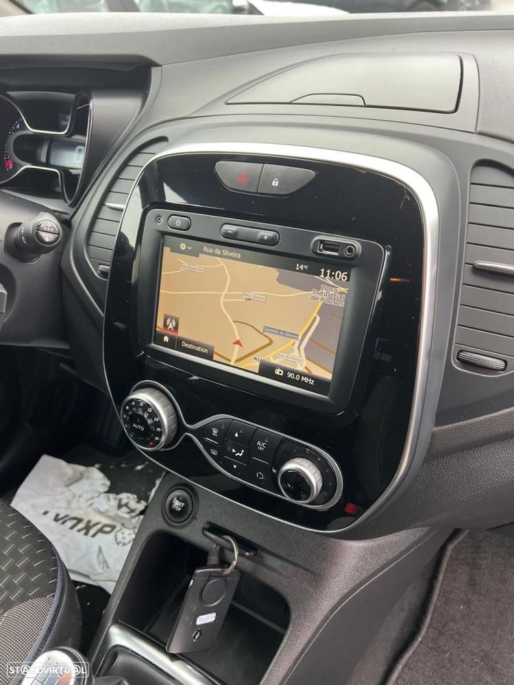 Renault Captur 0.9 TCE Exclusive - 10