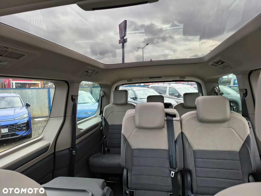 Volkswagen Multivan 2.0 TDI L2 Life DSG - 16