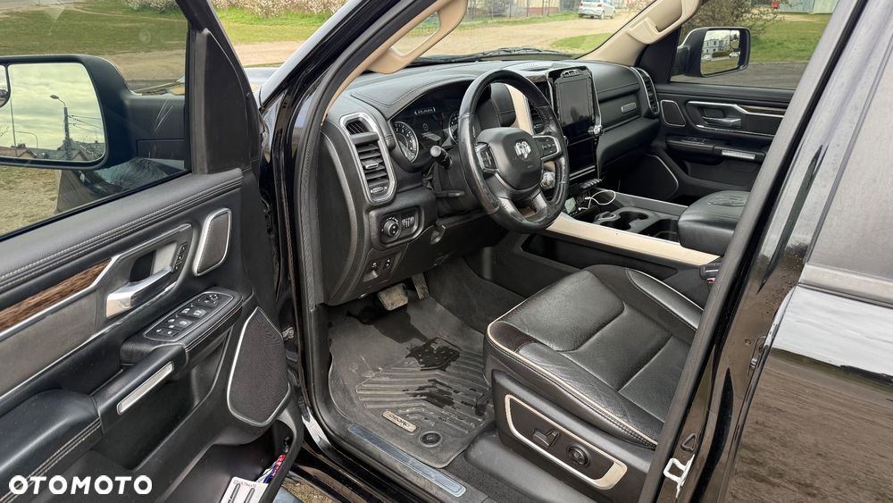 RAM 1500 Crew Cab Shortbed Laramie - 15