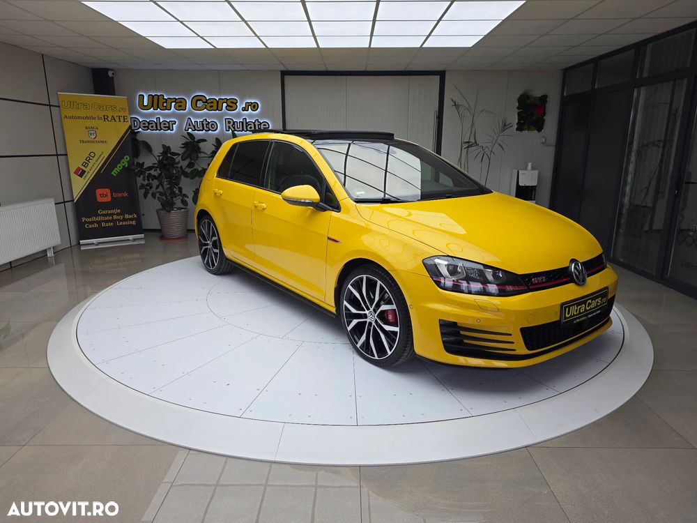 Volkswagen Golf GTI Performance BlueMotion Technology DSG - 9