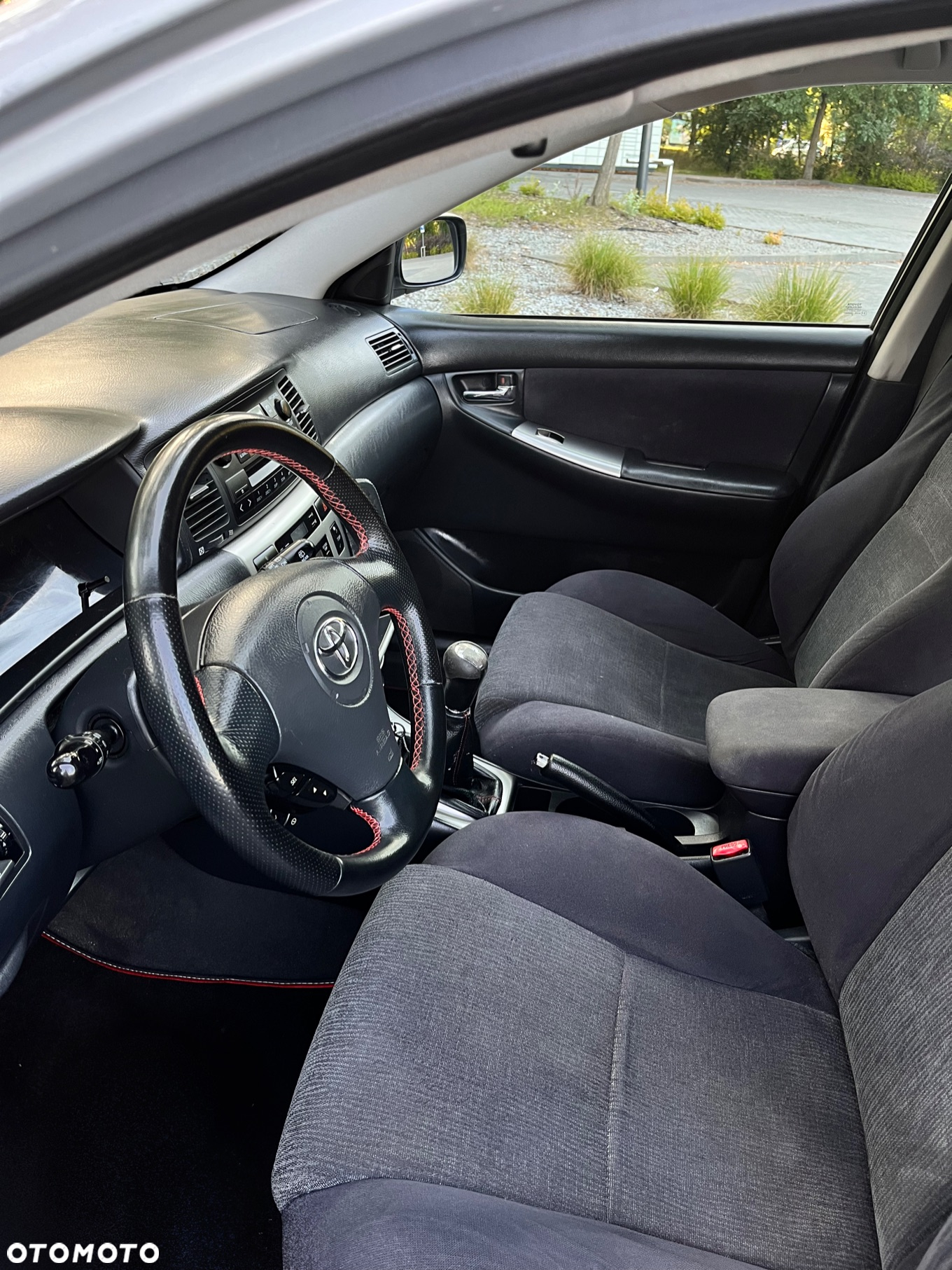 Toyota Corolla 1.6 VVT-i Sol - 9