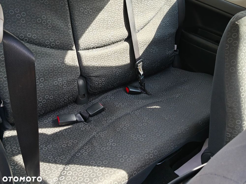 Toyota Yaris 1.3 Sol - 7