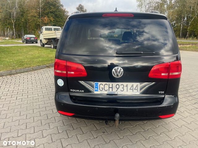 Volkswagen Touran - 6
