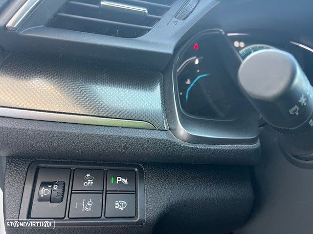 Honda Civic 1.0 i-VTEC Elegance CVT Navi - 15