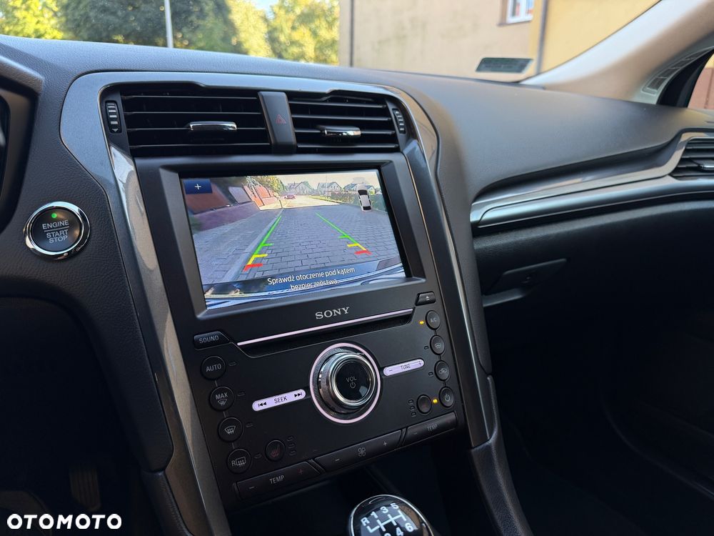Ford Mondeo 2.0 EcoBlue Titanium - 14