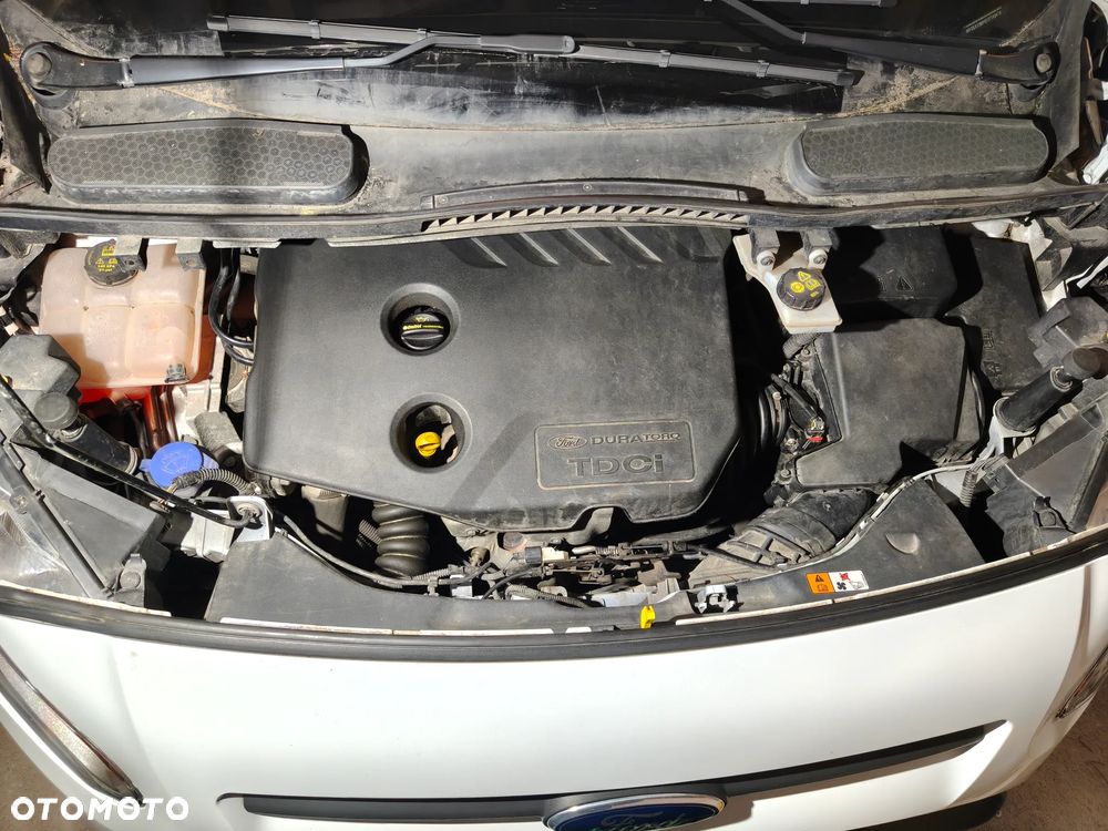 Ford Transit Connect - 32