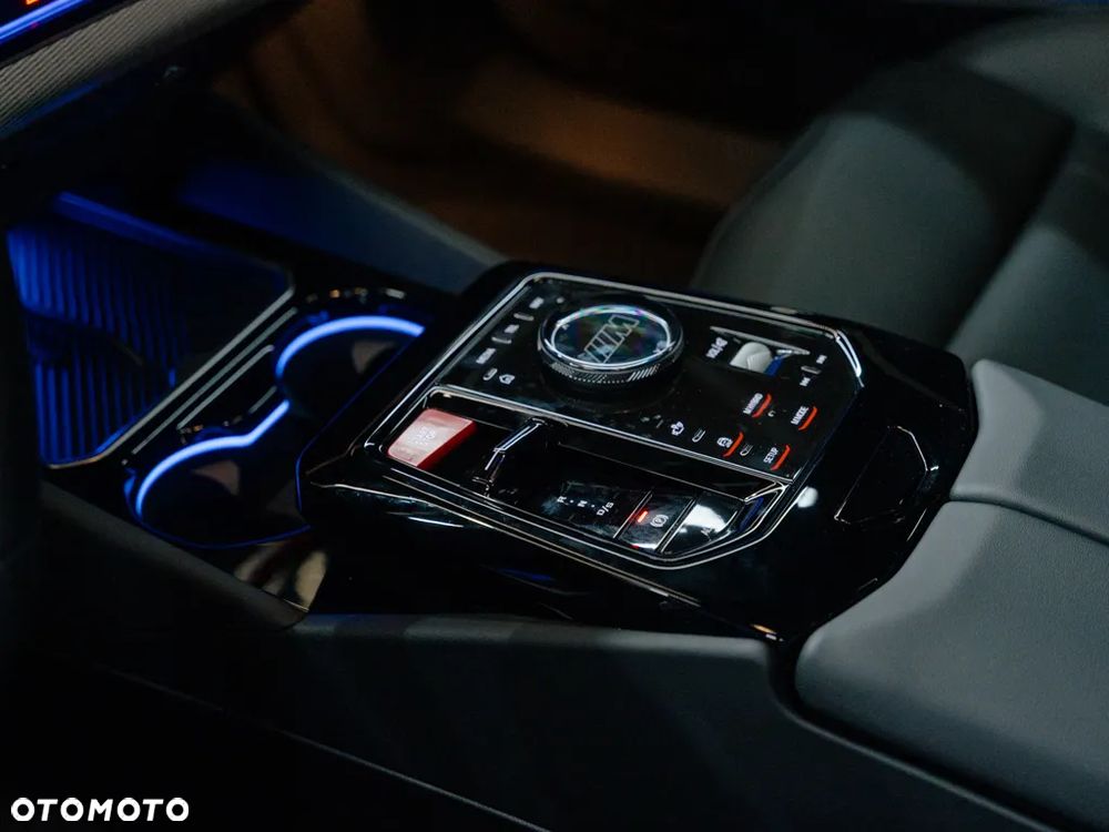 BMW M5 - 12