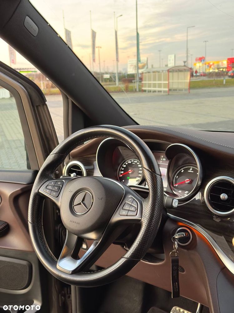 Mercedes-Benz Klasa V 250 d 4-Matic 7G-Tronic (d³ugi) - 12