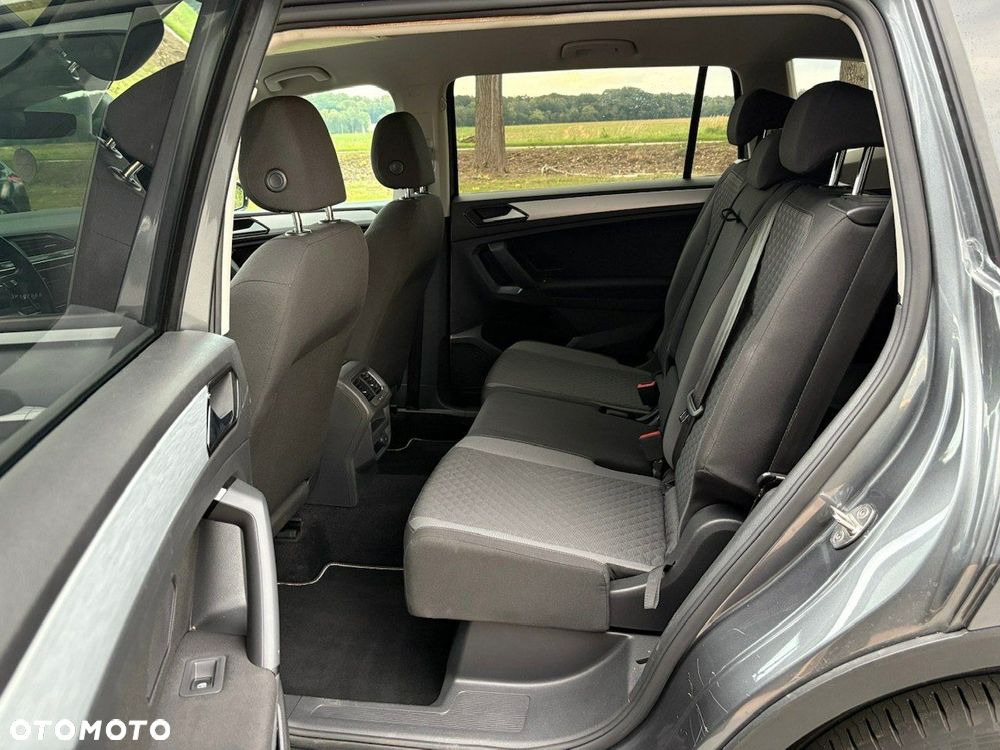 Volkswagen Tiguan Allspace - 22