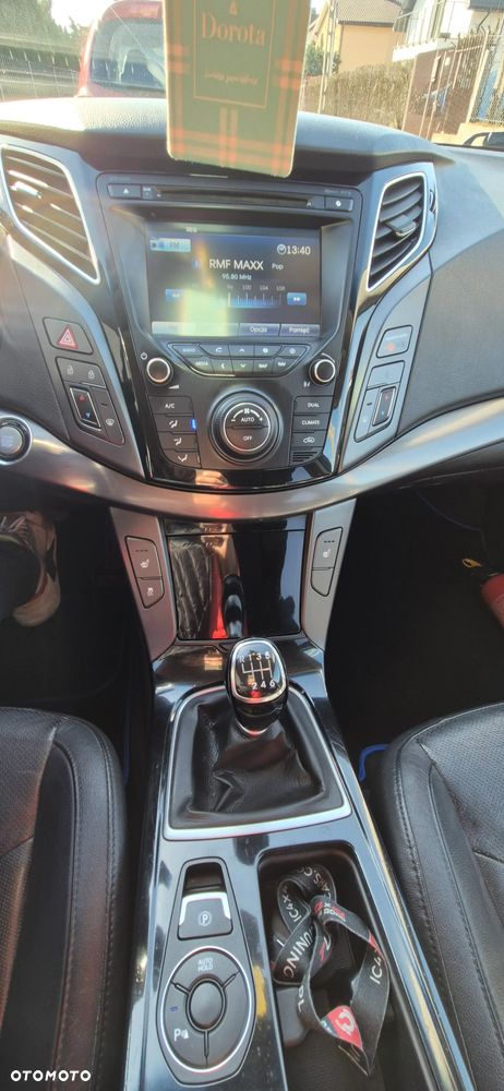 Hyundai i40 1.7 CRDi Comfort + - 17