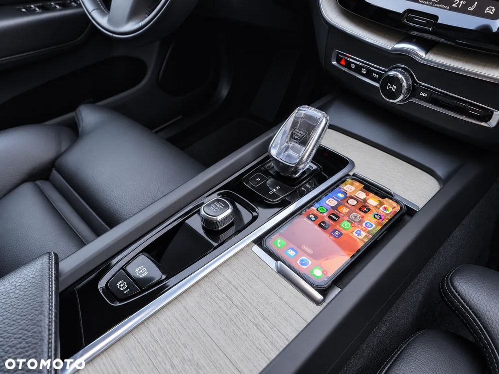 Volvo XC 60 B4 B Inscription - 25