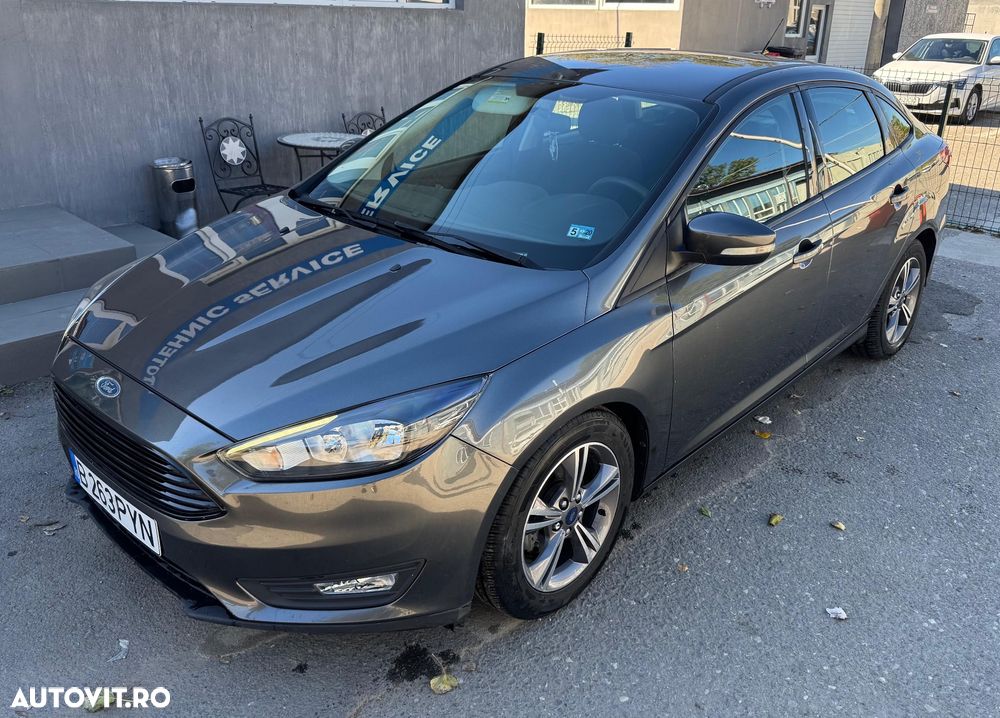 Ford Focus - 15