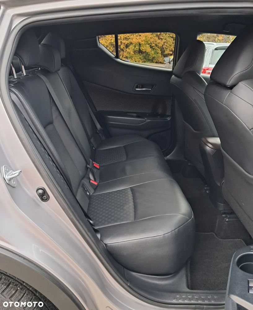 Toyota C-HR 1.2 T Prestige - 13