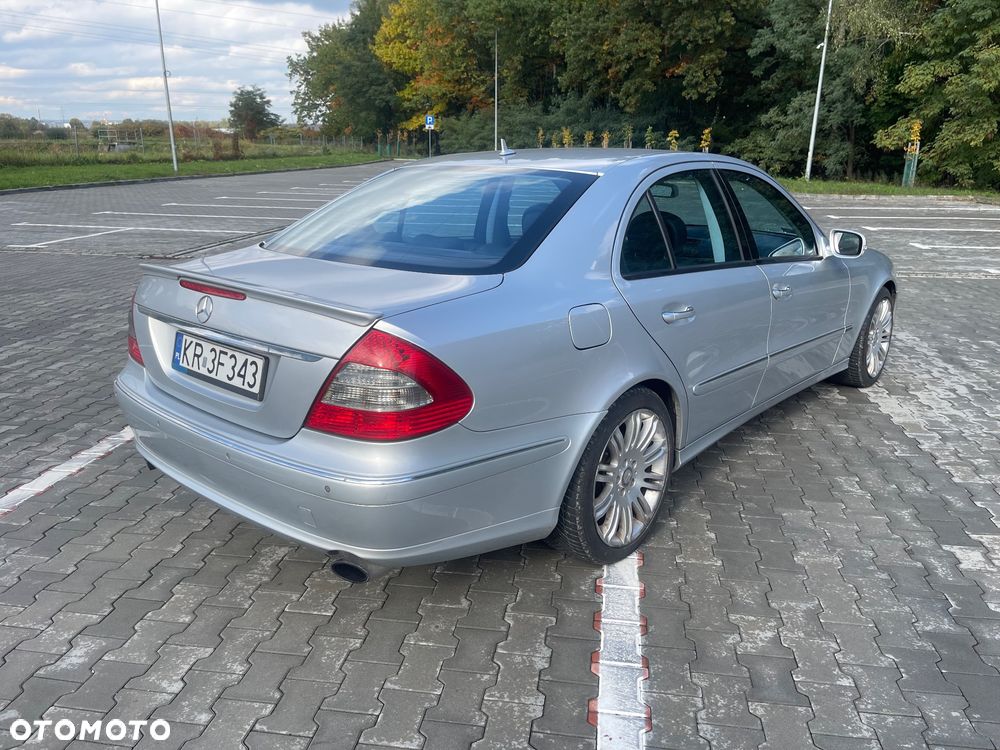Mercedes-Benz Klasa E 320 CDI Avantgarde - 12
