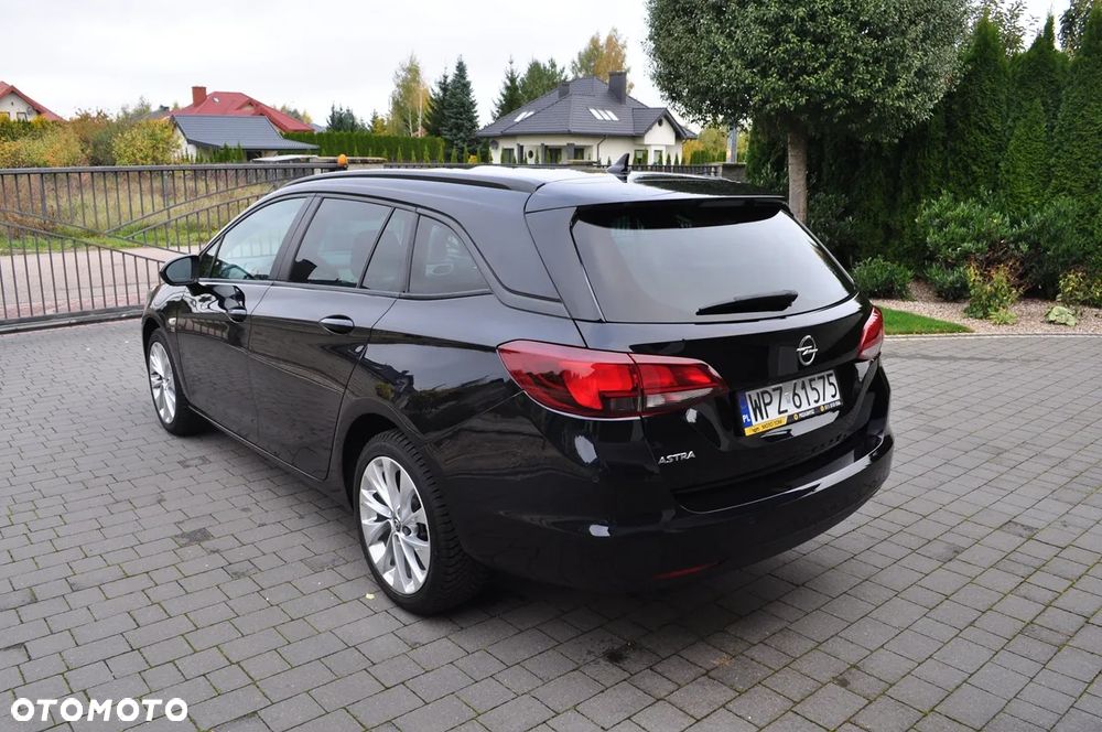 Opel Astra 1.4 Turbo Start/Stop 120 Jahre - 4