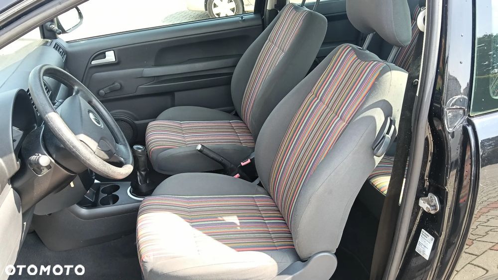 Volkswagen Fox 1.2 - 17