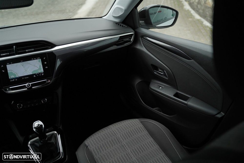 Opel Corsa 1.2 Edition — fotografia 23