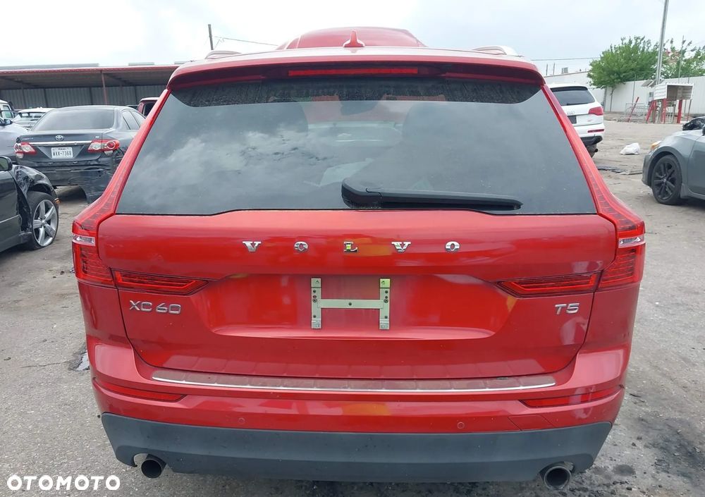 Volvo XC 60 T5 AWD Geartronic Momentum Pro - 8