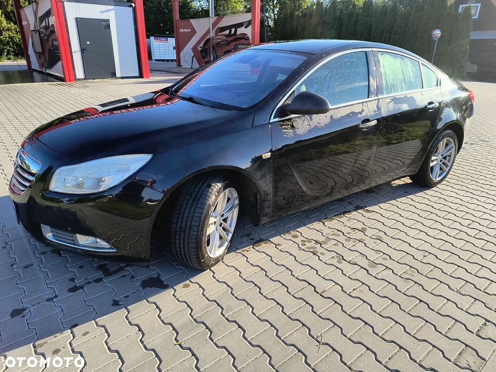 Opel Insignia 2.0 CDTI Design Edition - 2
