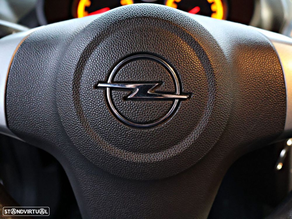 Opel Corsa 1.2 Enjoy - 43