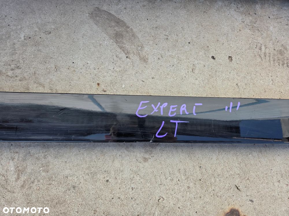 Listwa osłona maskująca prowadnice lewa strona  Peugeot Expert III Proace III Jumpy III - 4