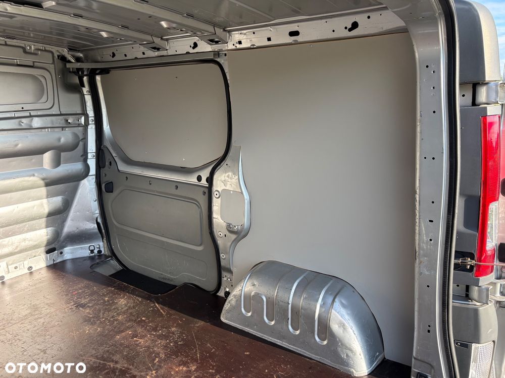 Renault Trafic - 30