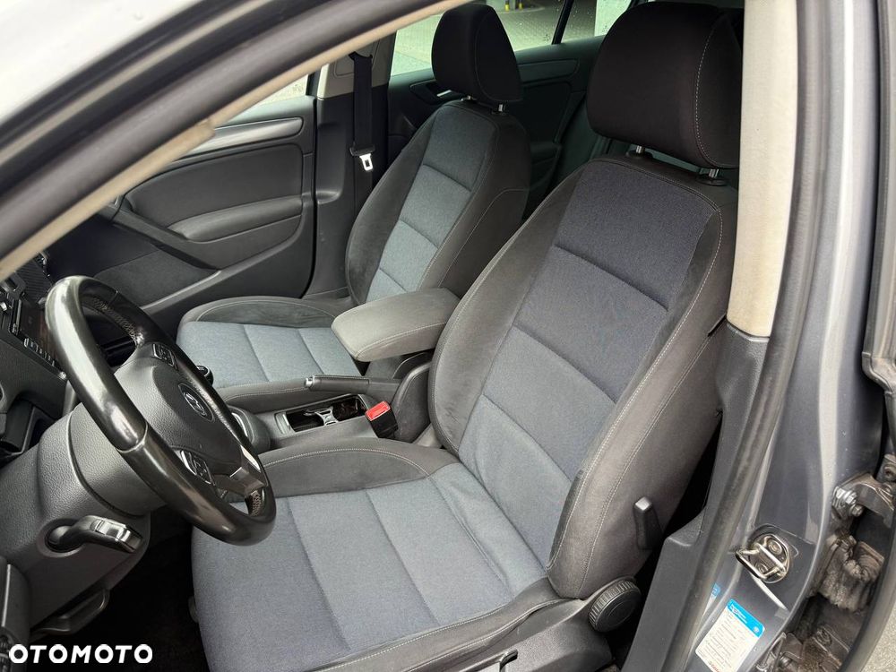 Volkswagen Golf 1.6 TDI Trendline - 23