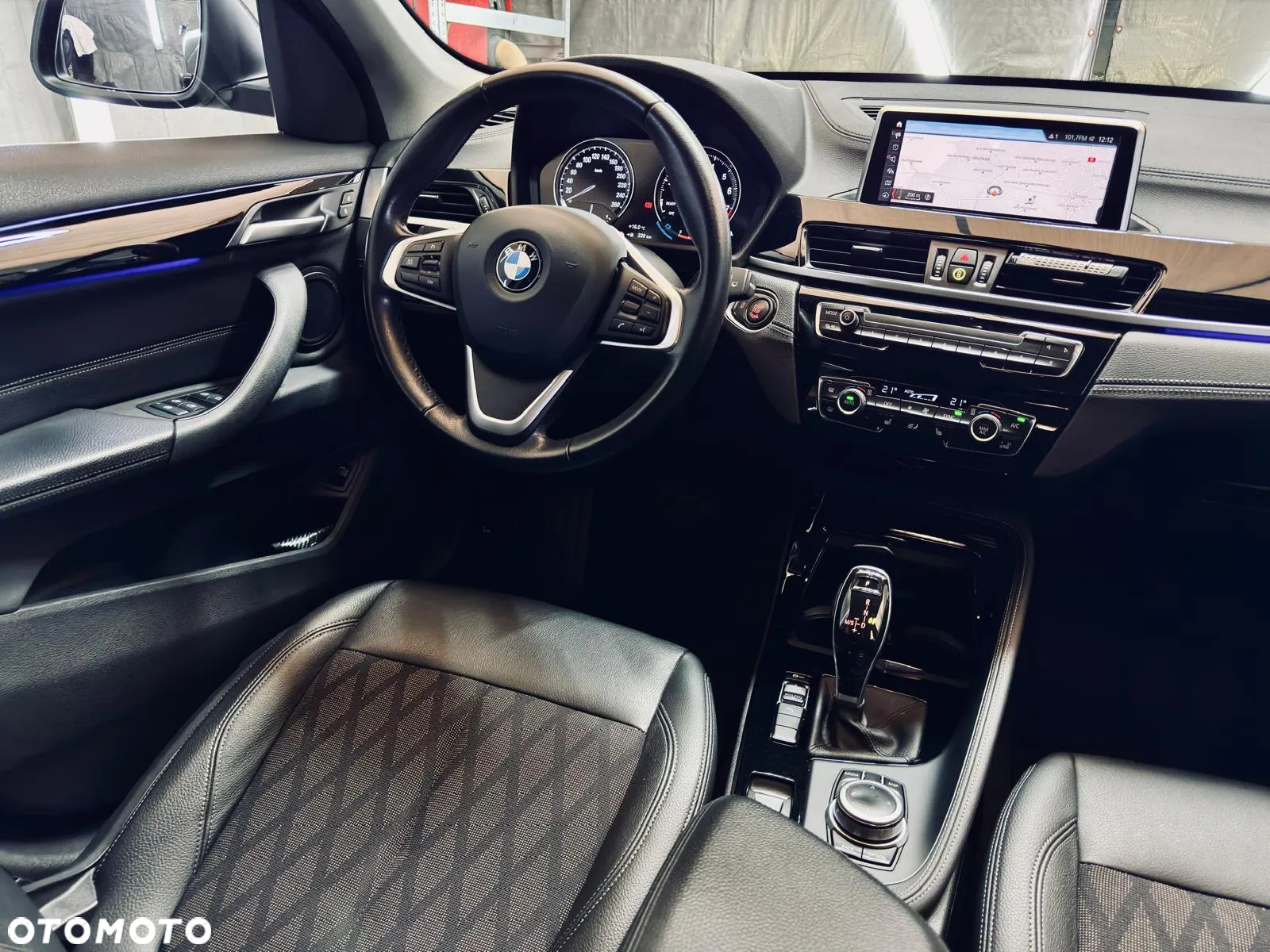 BMW X1 sDrive18i xLine - 6