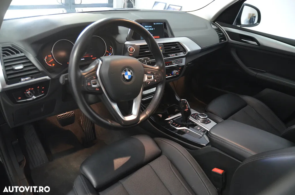 BMW X3 xDrive20d AT Advantage - 8