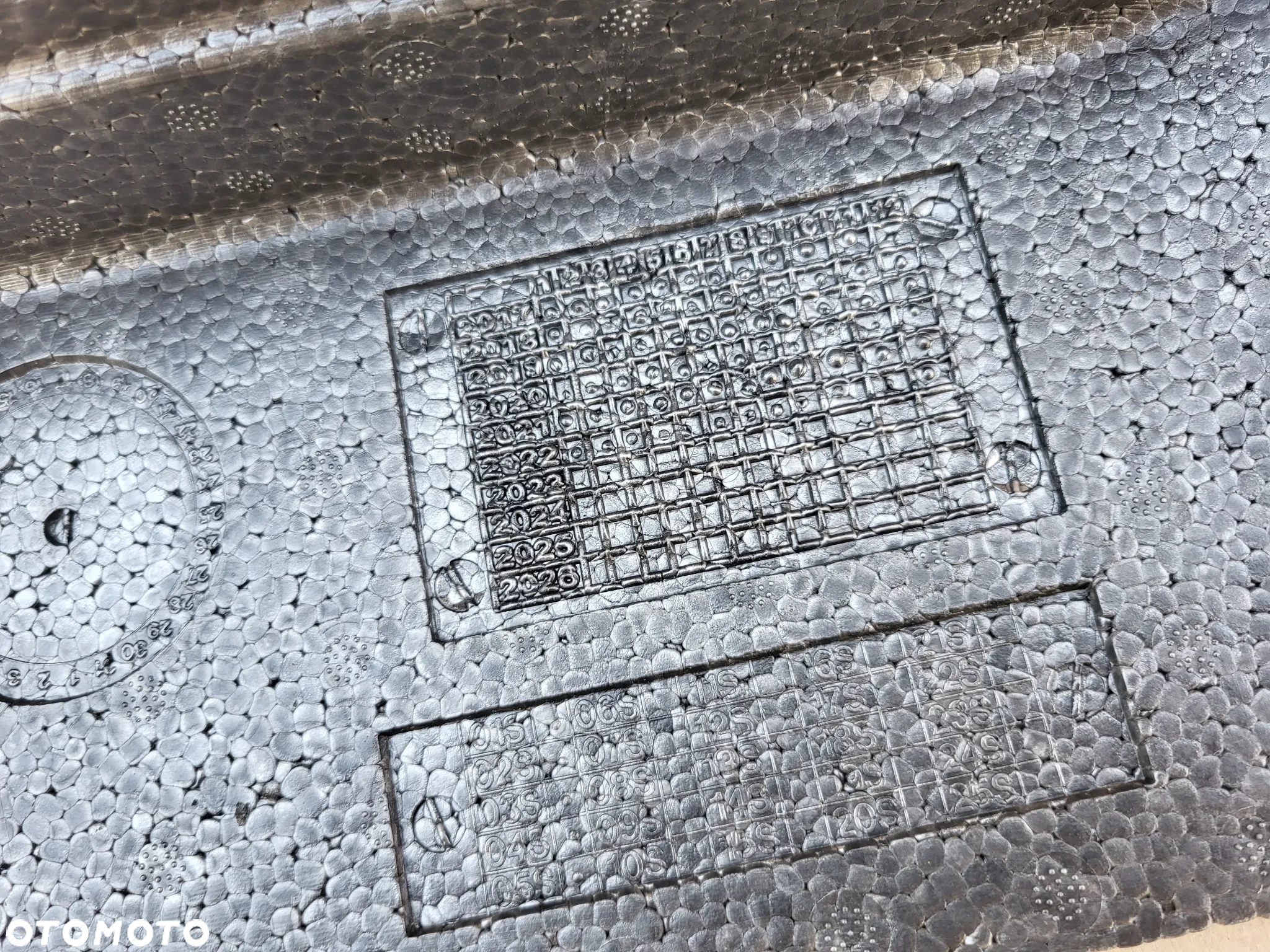 ABSORBER ZDERZAKA PRZOD AUDI A3 8P LIFT - 8